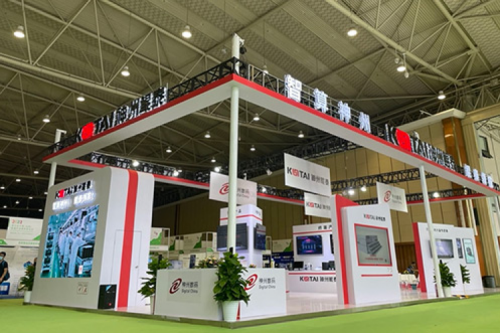 PT电子(中文)官网数码亮相成都智博会及信创产业发展大会，共促信创产业创新发展